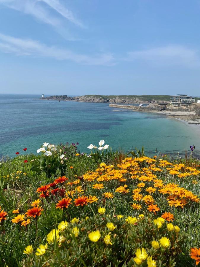 Pied A Terre Pour Des Vacances Au Bord De La Mer Le Conquet Kültér fotó